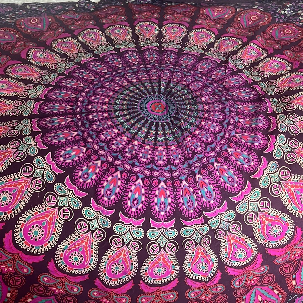 Large brand new wall tapestry